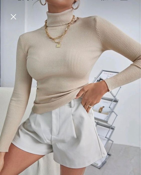 Комплект от три поло блузи – черна, бежова и бяла