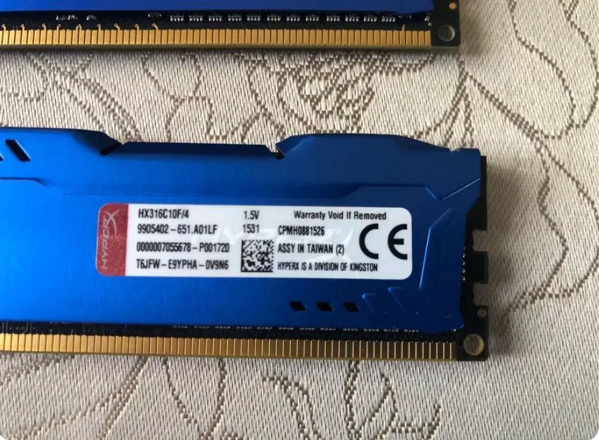 Kit Memorie RAM 2buc x 4GB 512M x 64-Bit DDR3-1600 CL10 240-Pin DIMM