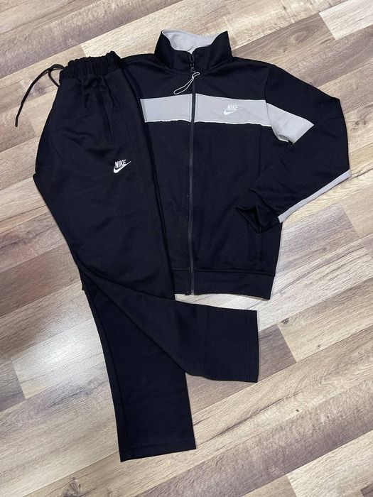 Trening barbati ultima marime rămasă