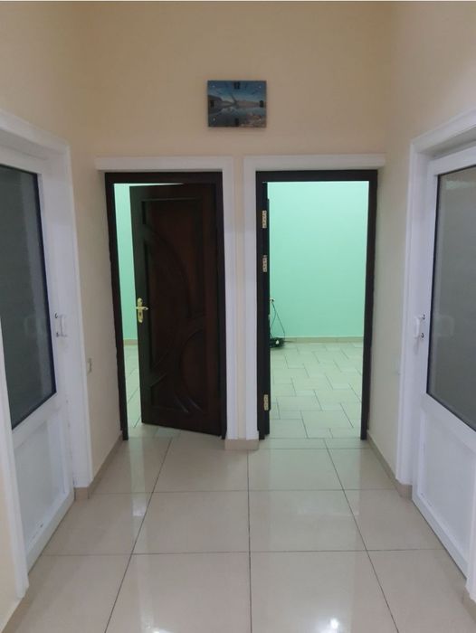 Лабзак Сдаётся 3х комнатный офис в центре города.Доступ 24/7