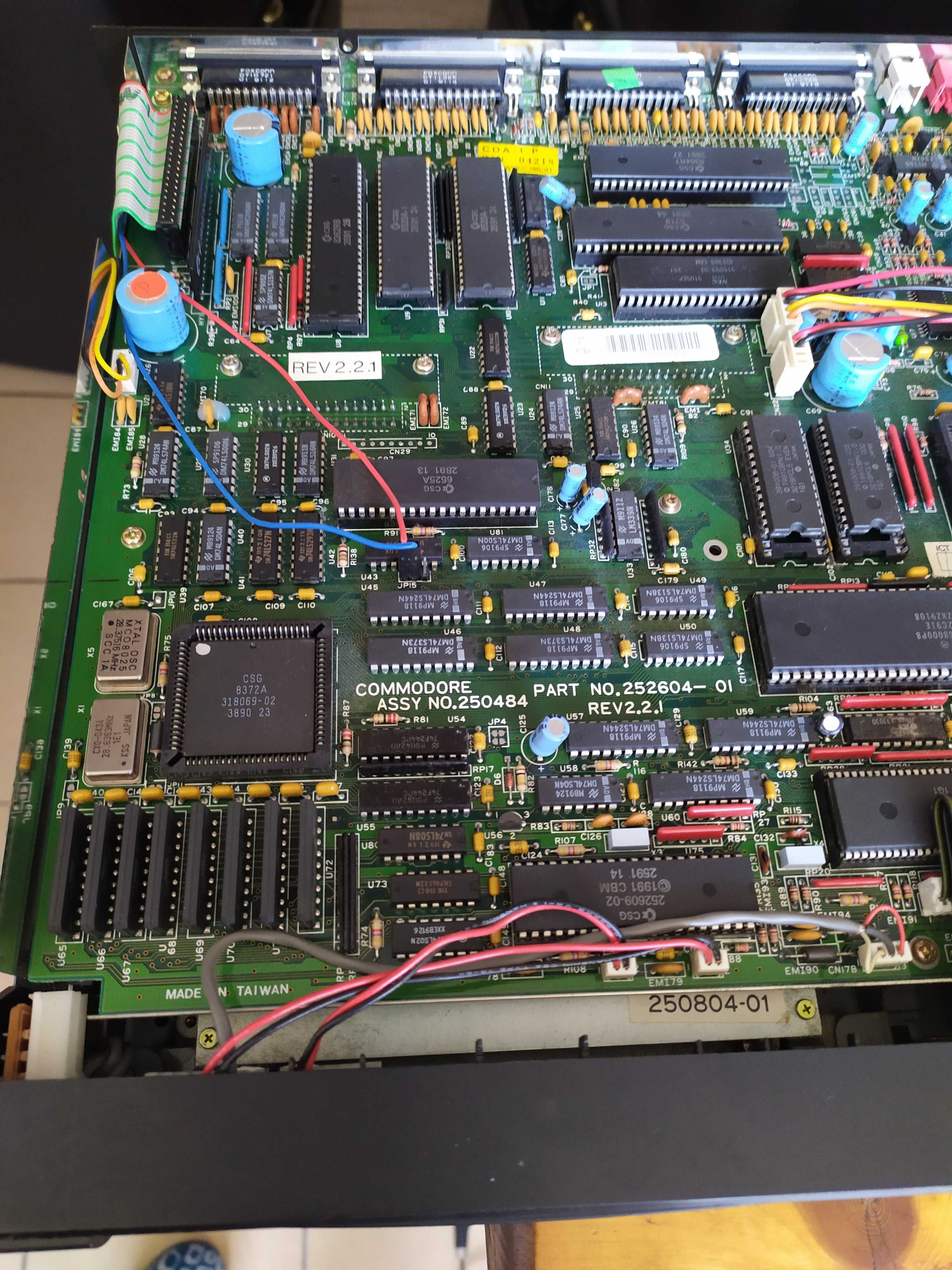 Колекция Amiga Commodore CDTV-cd1000. PC -конзола .