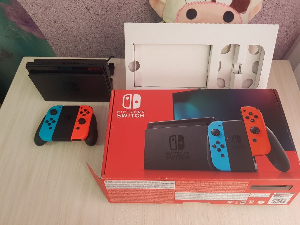 ПРОДАЕТСЯ Nintendo switch