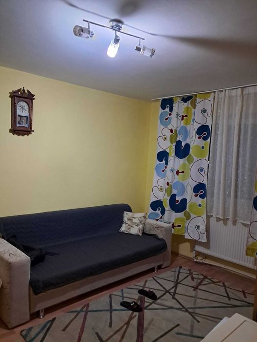 Inchiriez garsoniera zona Steaua