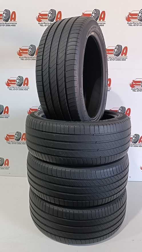 235 45 R19 99W MICHELIN CP V10342