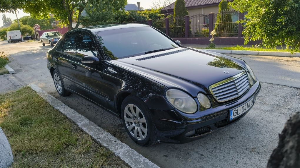 Mercedes E-class 200 CDI