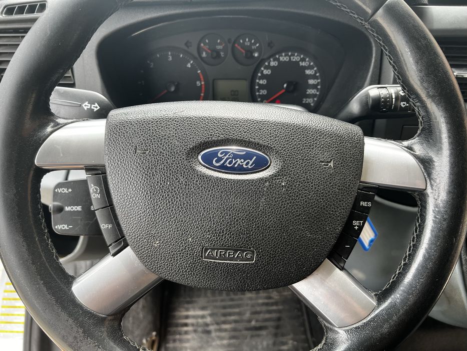 Ford Tranzit 2,2tdci на части