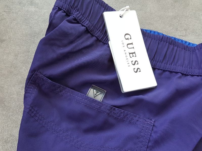 GUESS-L размер в 2 цвята Мъжки бански- (шорти)