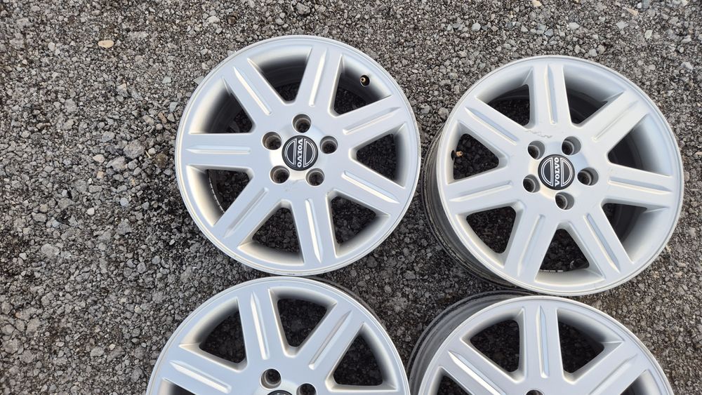 Оригинални джанти Волво 5/108 Volvo S40,V50,C30,C70 5x108

Употребяван