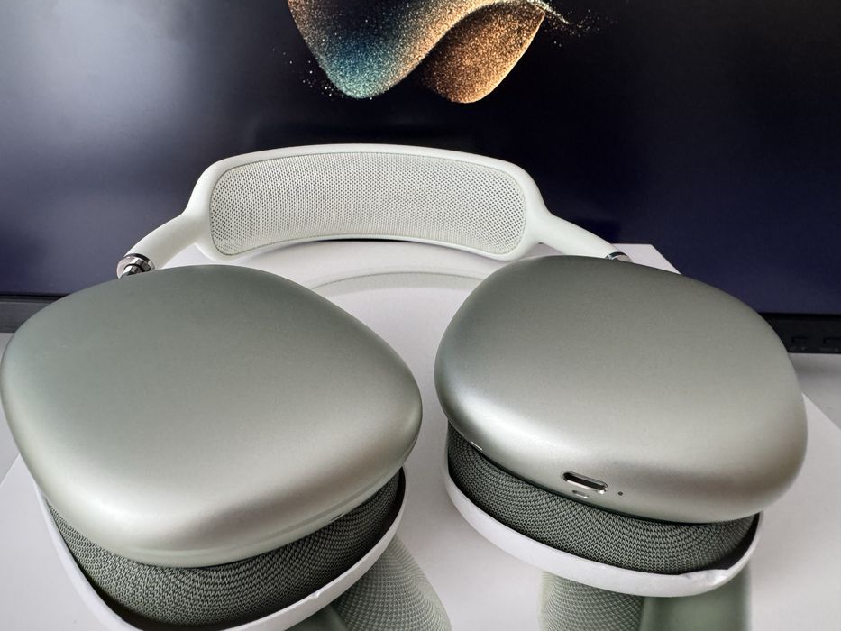 Apple AirPods Max. Ca noi.