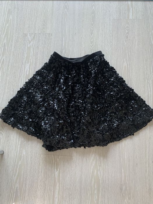 Продаю шикарную кожаную юбку
