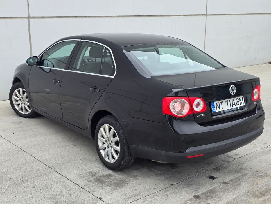 Volkswagen Jetta 1.9tdi Highline 2007 proprietar
