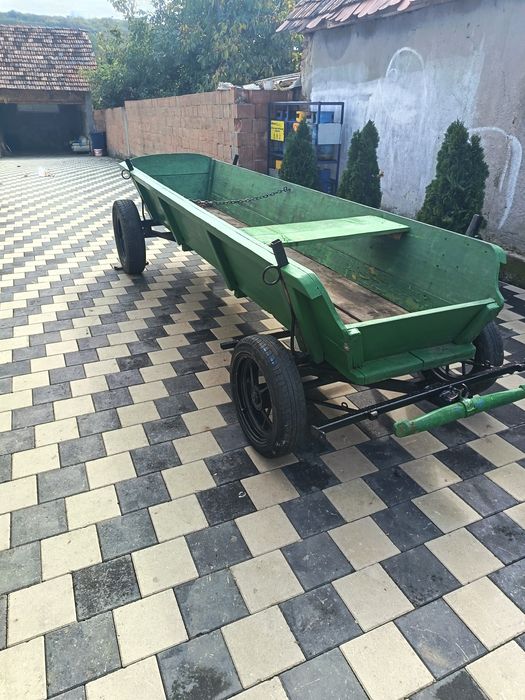 Vand carut românesc