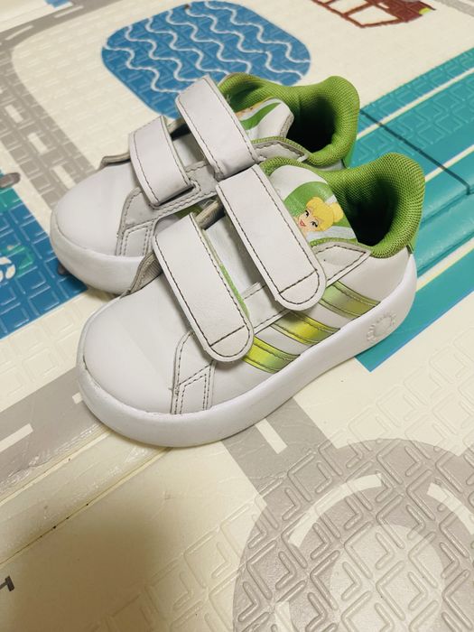 Adidasi Adidas copii