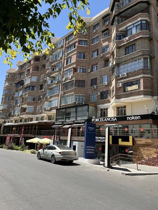 Продается не желое помещение ул Чехова габус 1 этаж 160 кв ремонт люкс