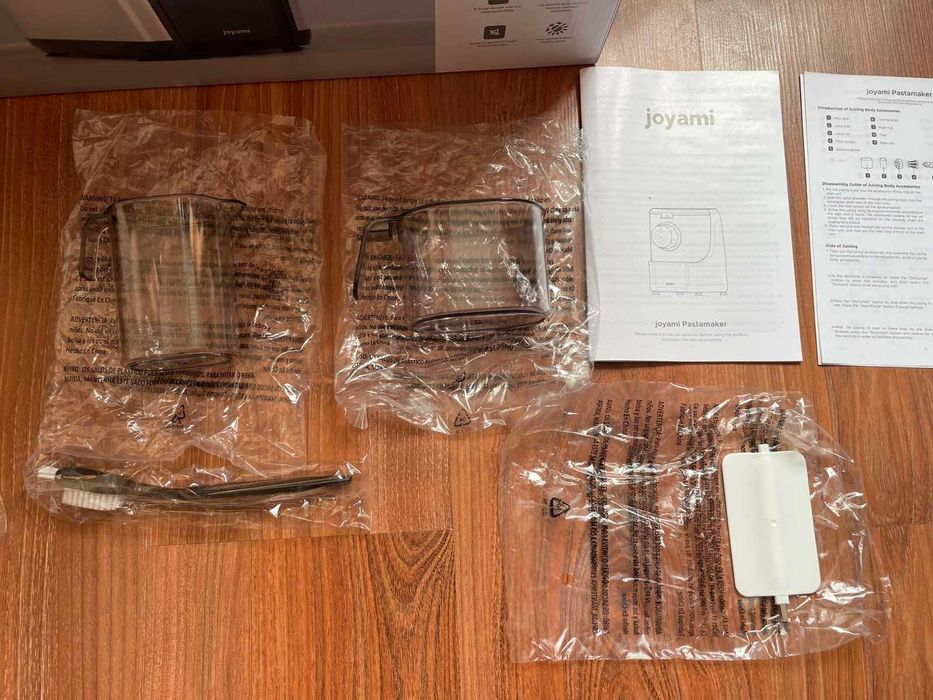 Машина за домашна паста Joyami + приставка за сокоизтисквачка