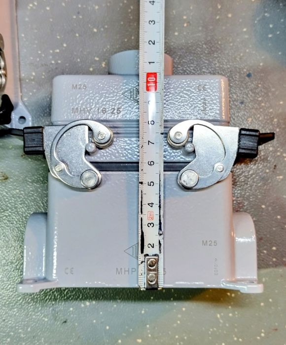 Conector industrial 16 pini