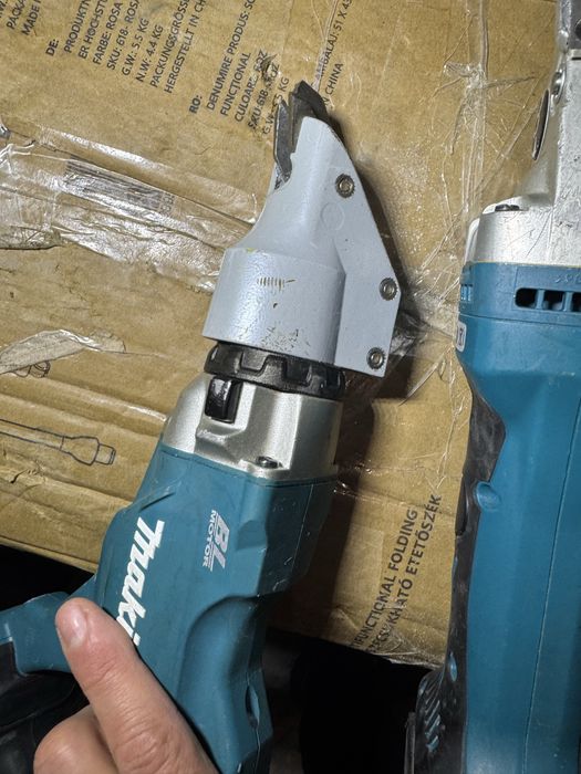 Foarfeci tabla Makita pe baterie