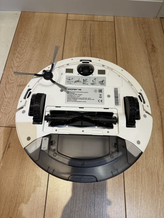 Робот пылесос POLARIS