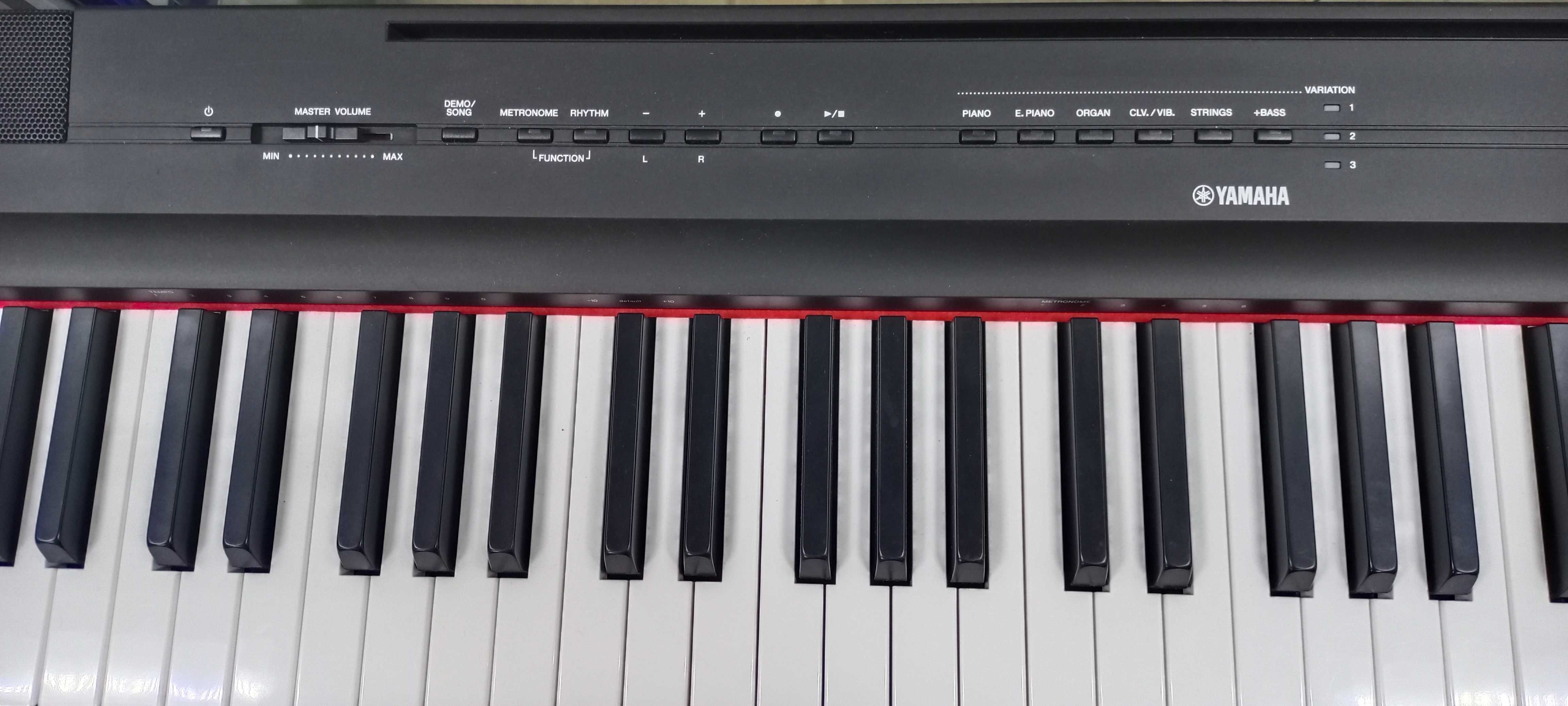 Цифровые электронные пианино " Yamaha P-125(оригинал)
