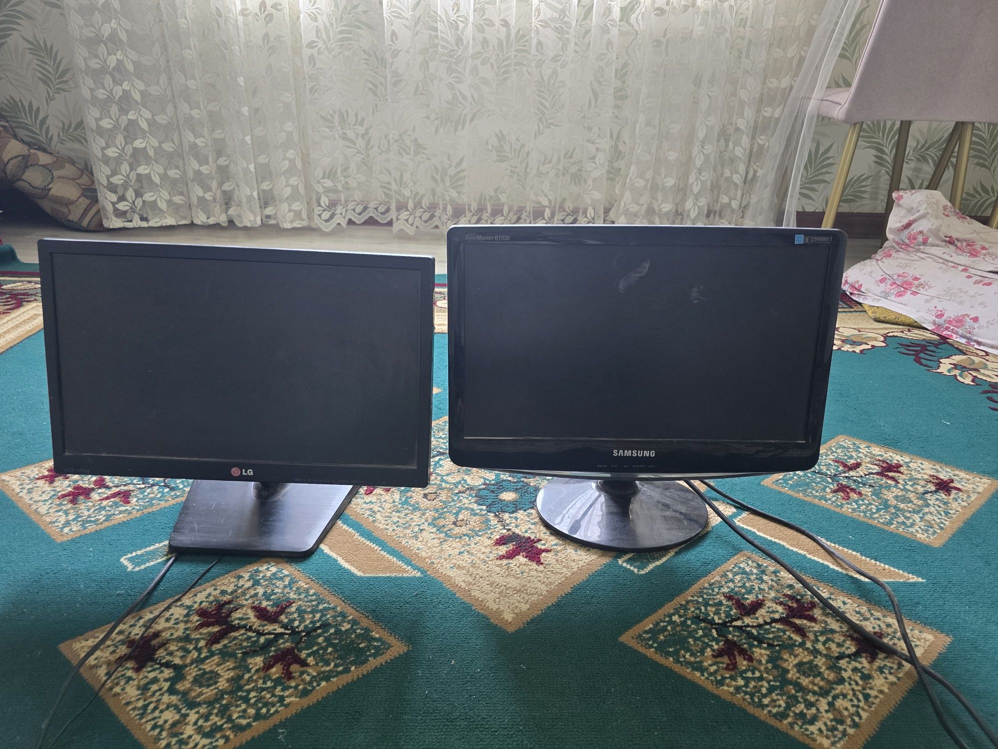 Монитор для компьтера