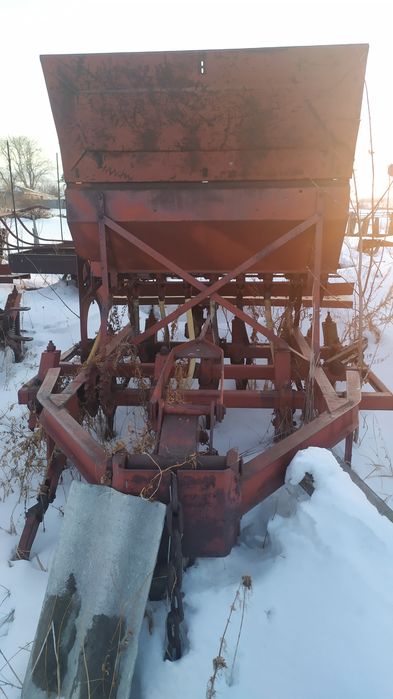 Продам сеялку СЗС 2.1