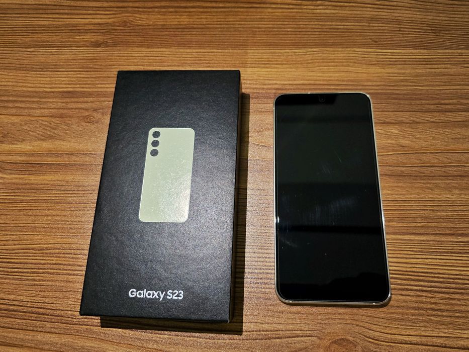 Samsung Galaxy S23 S911 8GB RAM 128GB Cream Gold impecabil