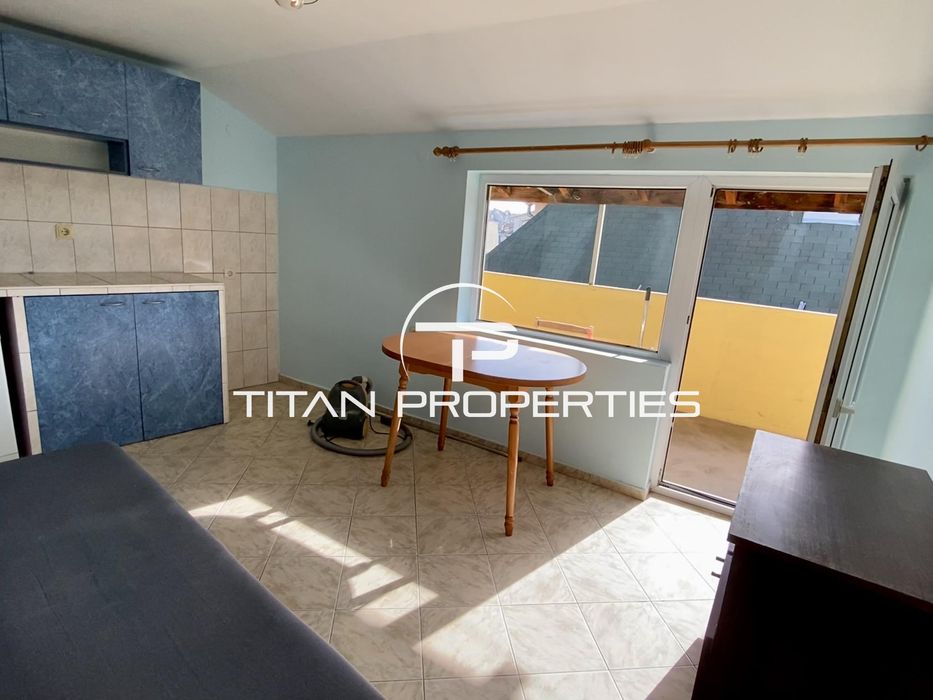 Дава се под наем Двустаен апартамент в Варна, Погреби - 60 кв.м за 250 € - Снимка #4