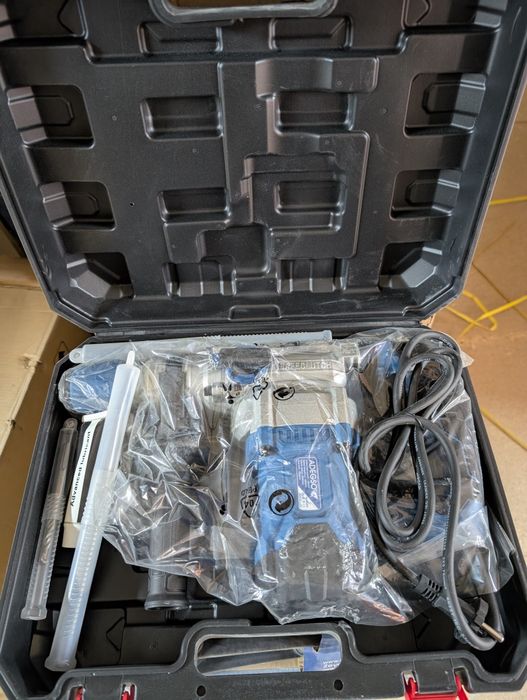 Perforator Adegso brend