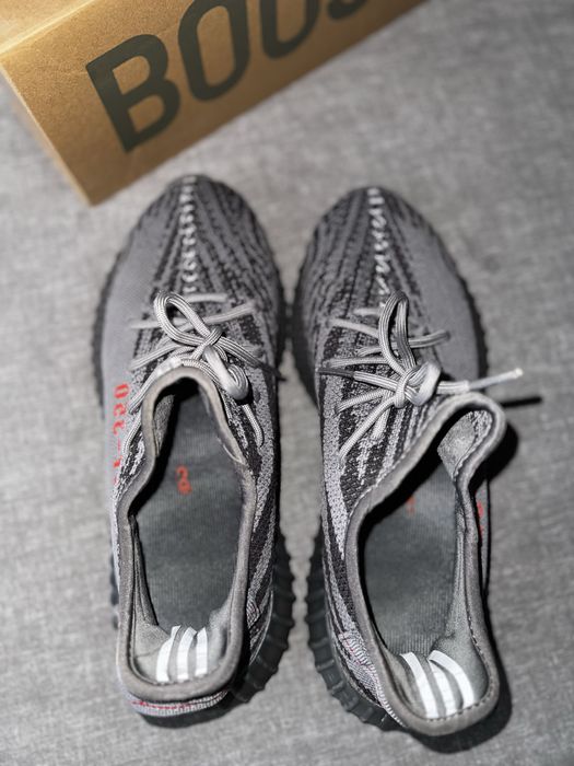 Yeezy 350 V2 Beluga 2.0