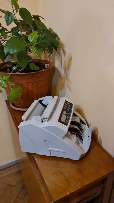 Masina de numărat bani