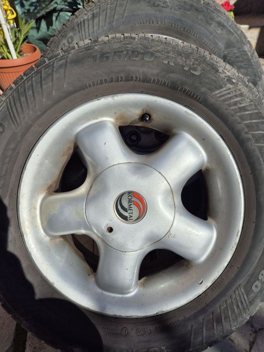 Алуминиеви джанти с гуми 13 цола 5.5 J, ET 32, 4х105 мм с главина 60.0