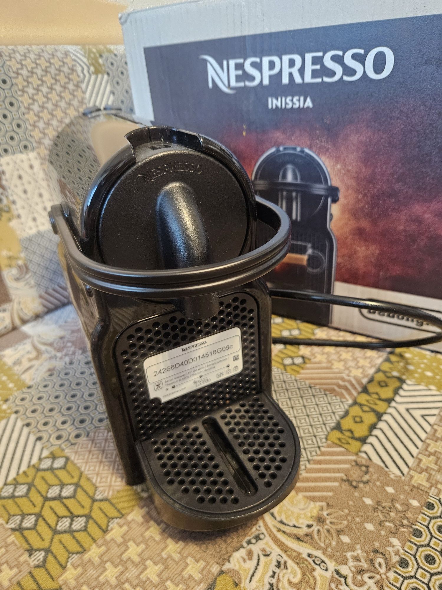 Кафе машина Nespresso Inissia