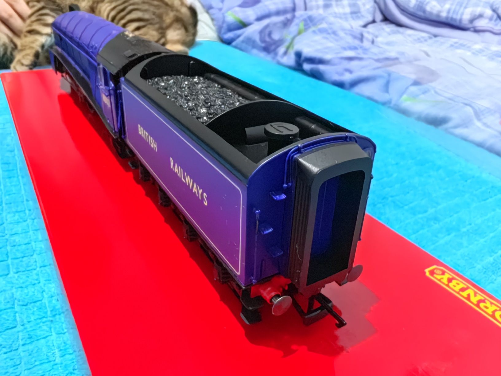 Locomotiva Hornby digitala cu sunet