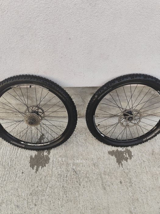 Roti pe 27.5 cu tot cu camera