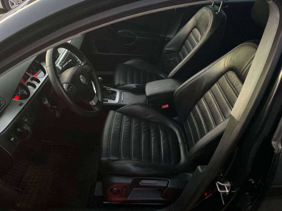 Vând schimb passat b6