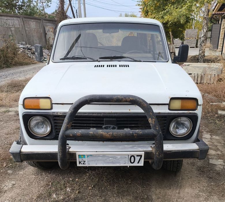 Продам автомобиль НИВА