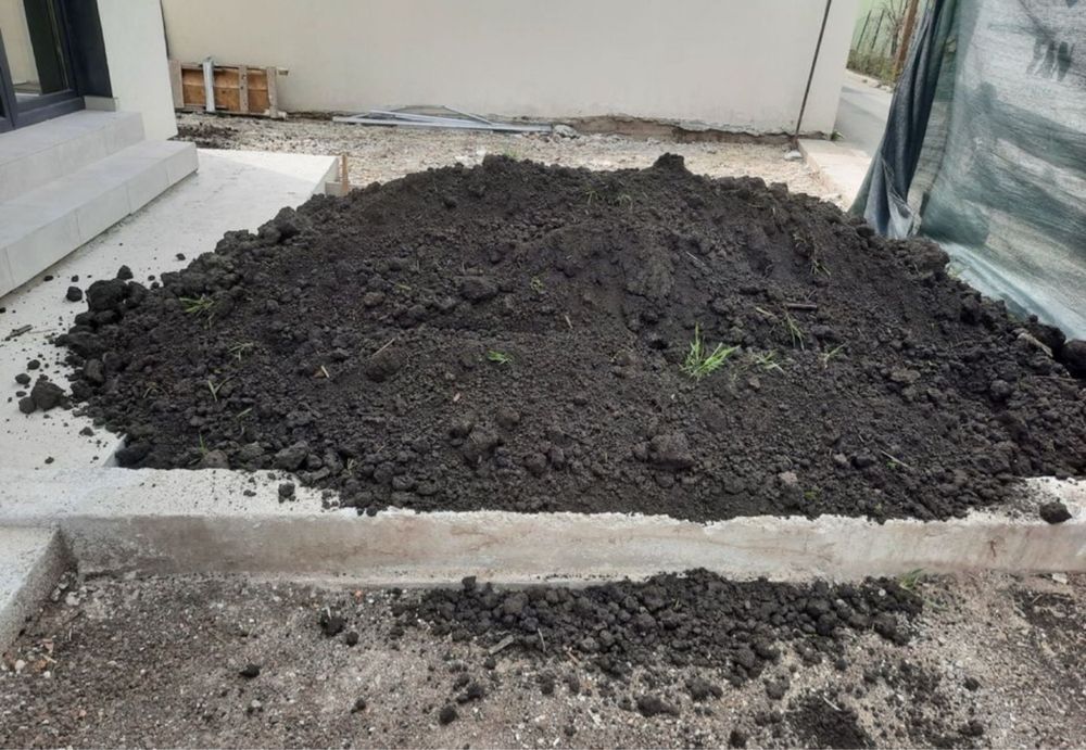 Pământ negru vegetal. Pământ de umplutură