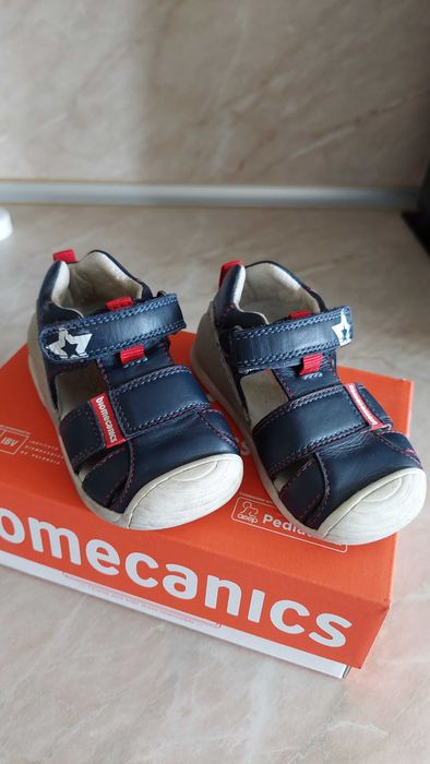 Сандали Biomecanics