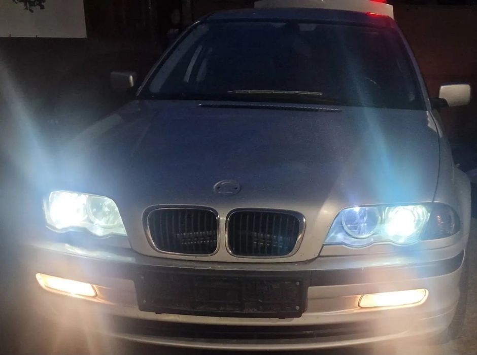 Vand faruri xenon bmw e46