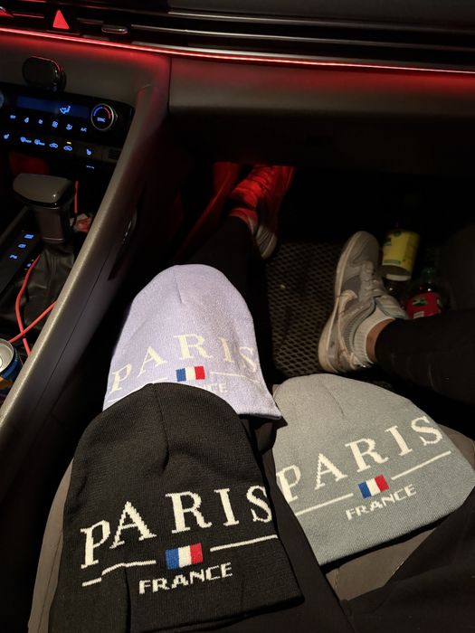 шапки paris.