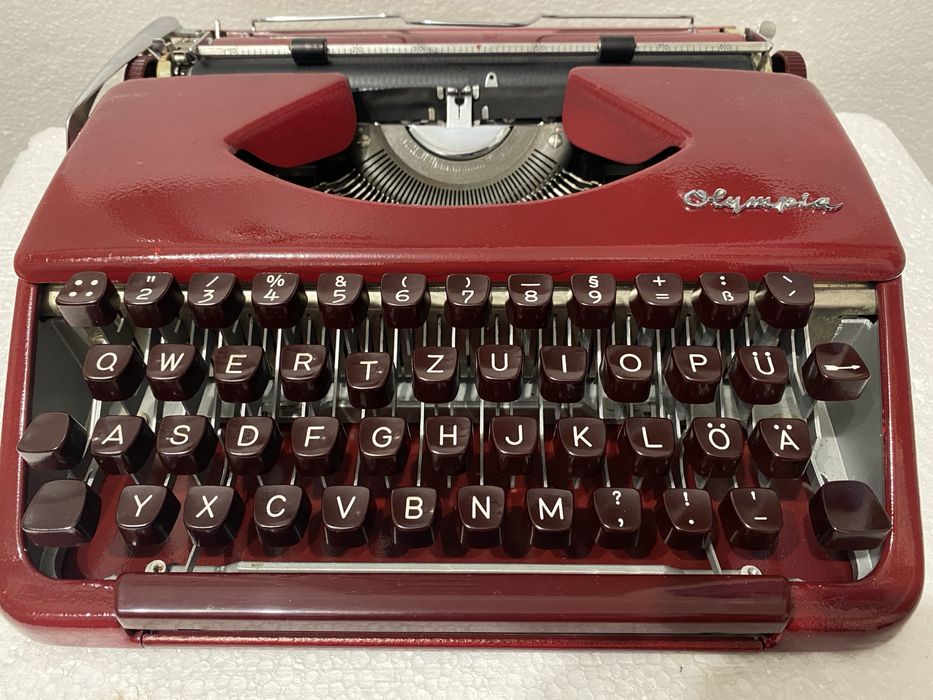 Masina de scris olympia 33 tastatura visinie