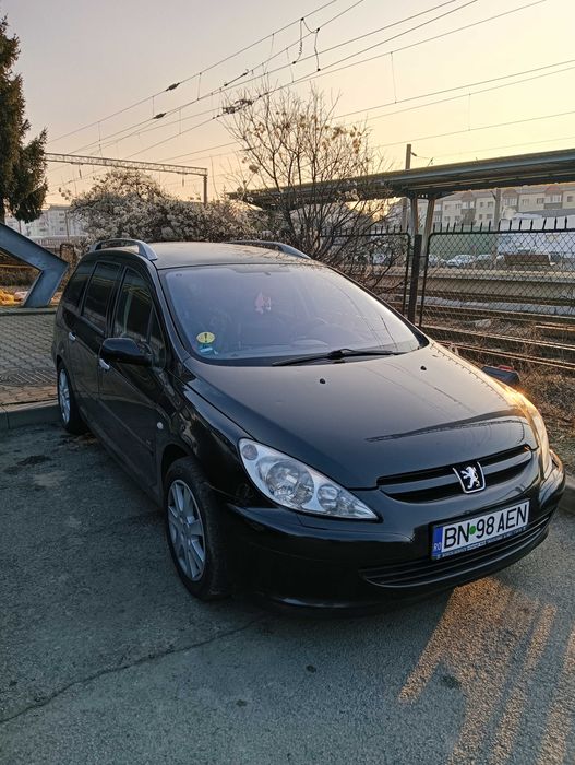 Vând Peugeot 307 2.0 hdy cod motor rhr 136 cp interior piele