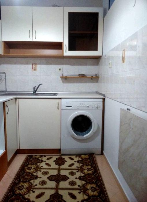 Дава се под наем Двустаен апартамент в Пловдив, Център - 45 кв.м за 350 € - Снимка #2