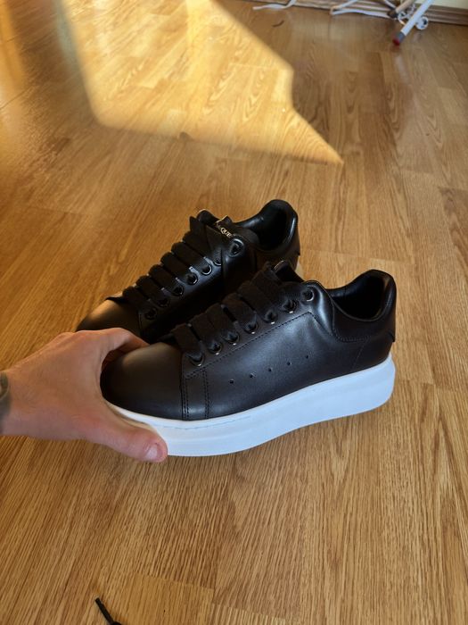 Adidasi mcqueen nr 40/41 noi