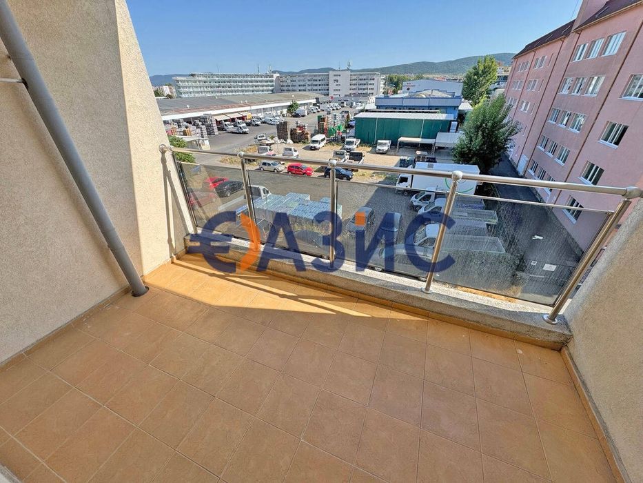 Продава се Тристаен апартамент в к.к. Слънчев бряг - 96 кв.м за 1011 €/кв.м - Снимка #13