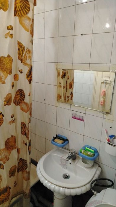 Квартира юнусобод 12 квартал 34 дом 2 етаж 3 комнати