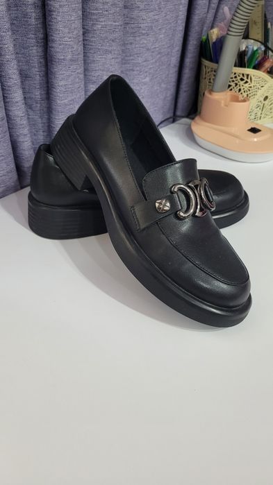 Лоферы женские из натуральной кожи
