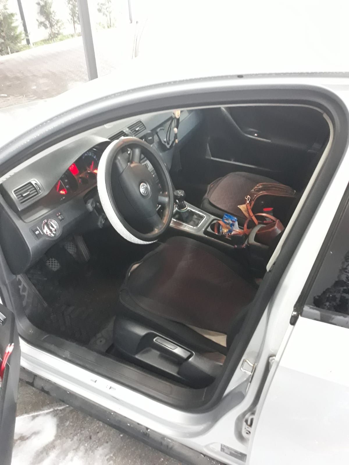 Vând wv passat b 6