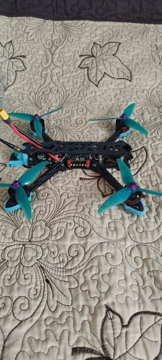 Dronă FPV 5 inch 4S analog, elrs