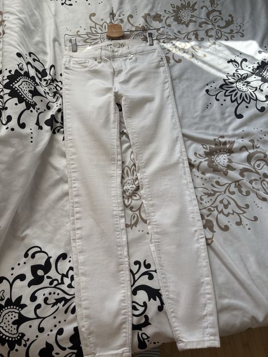 Set 4 perechi blugi!